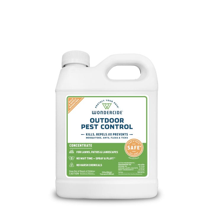 Outdoor Pest Control Concentrate for Yard + Garden with Natural Essential Oils - 32 oz